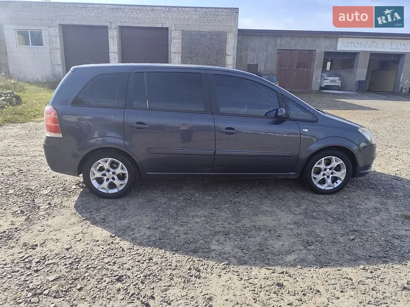 Opel Zafira 2007