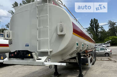 Цистерна напівпричіп Orum Fuel Tanker Semi Trailer 2013 в Києві