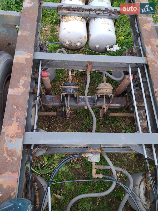 Шасси полуприцеп Pacton 3139 1990 в Луцке