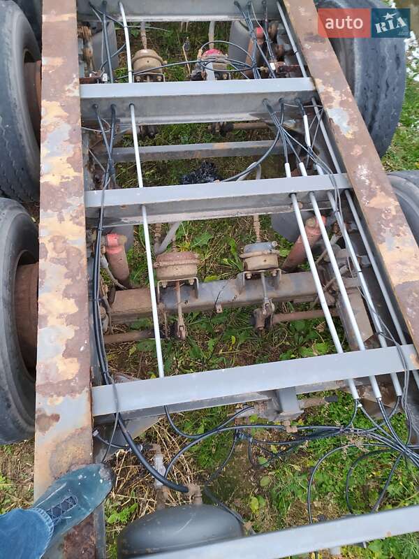 Шасси полуприцеп Pacton 3139 1990 в Луцке