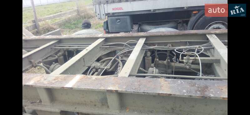 Шасси полуприцеп Pacton 3139 1990 в Луцке