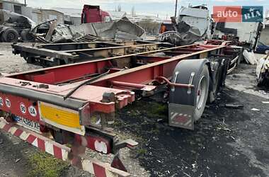 Контейнеровоз полуприцеп Pacton T3001 2005 в 
