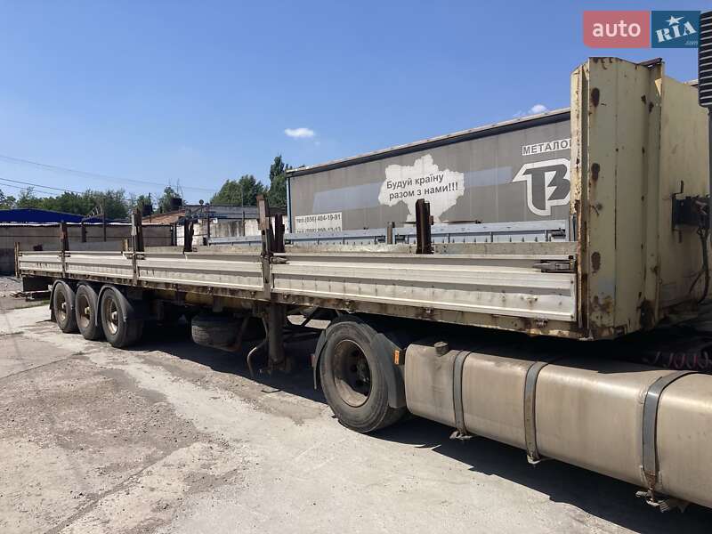 Цистерна напівпричіп Pacton TXD 2003 в 