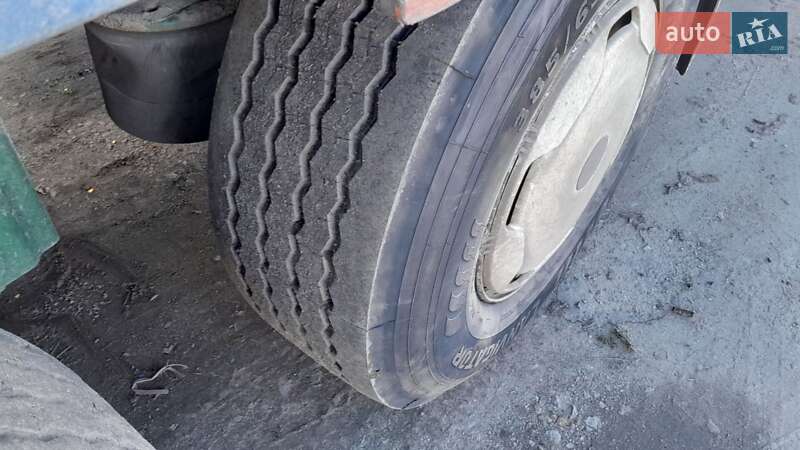 Зерновоз - полуприцеп Panav NV 35 2000 в Белой Церкви
