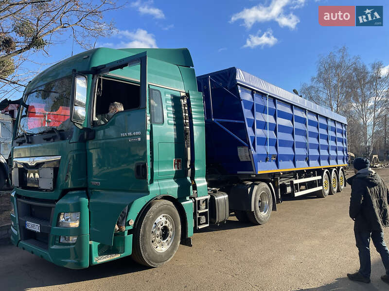 Самоскид напівпричіп Panav NV 35 2005 в Дніпрі