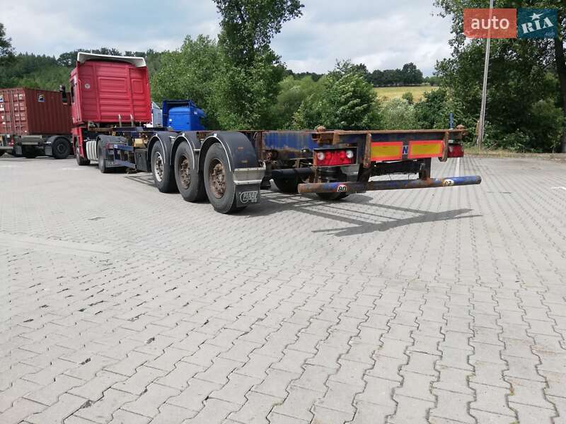 Контейнеровоз Panav SAF 2005 в Львове