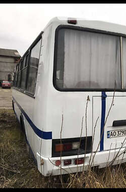 Пригородный автобус ПАЗ 32051 2004 в Хусте