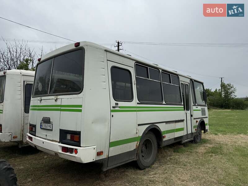 Пригородный автобус ПАЗ 32051 2006 в Кривом Роге