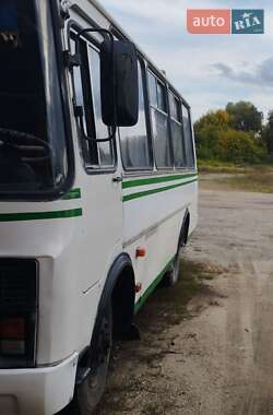 Пригородный автобус ПАЗ 32053 2006 в Путивле фото Пригородный автобус ПАЗ 32053 2006 в Путивле