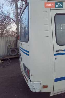 Пригородный автобус ПАЗ 32053 2004 в 