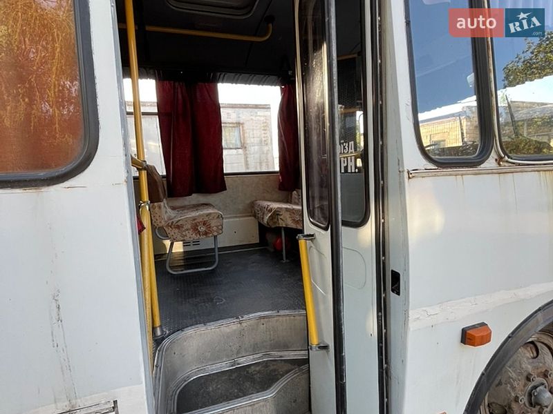 Міський автобус ПАЗ 32053 2004 в Пирятині