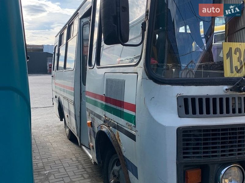 Пригородный автобус ПАЗ 32053 2006 в Дрогобыче