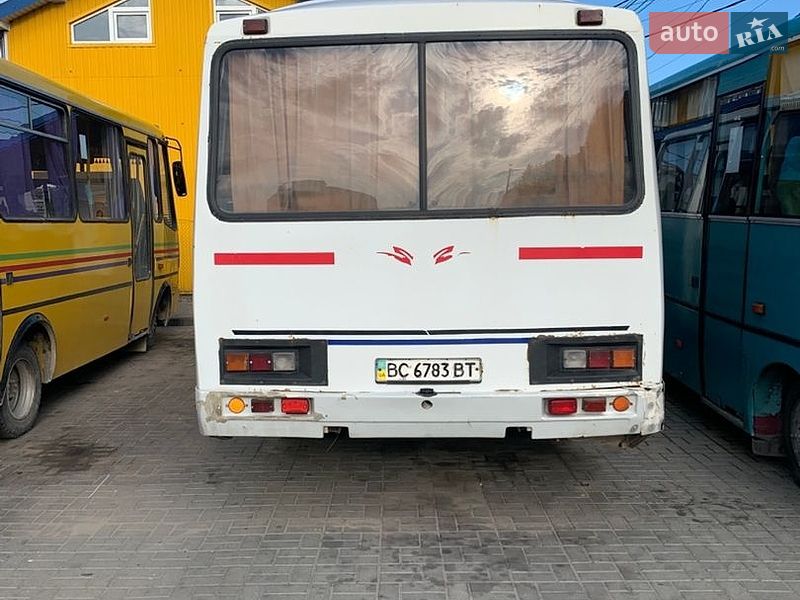 Приміський автобус ПАЗ 32053 2006 в Дрогобичі