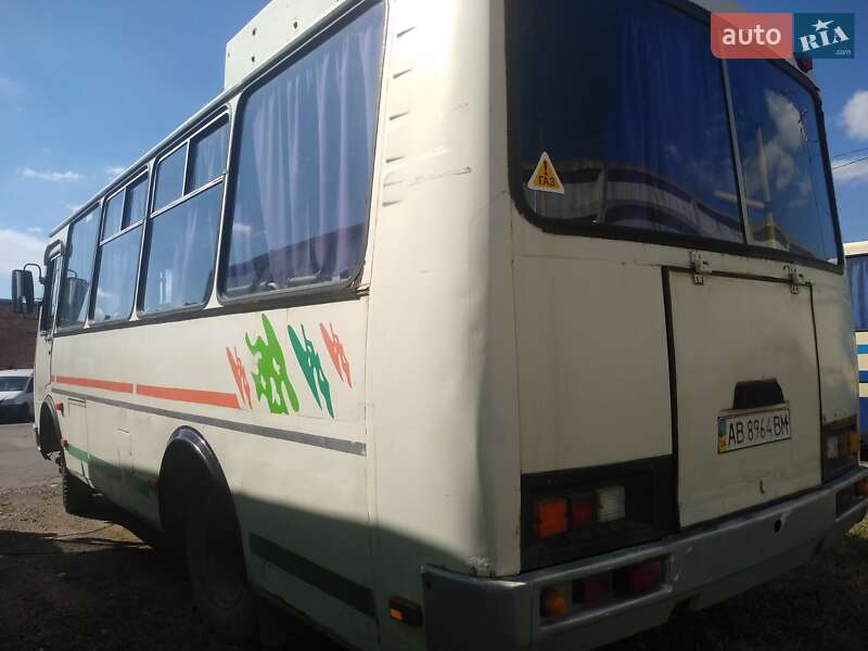 Городской автобус ПАЗ 32054 2005 в Виннице