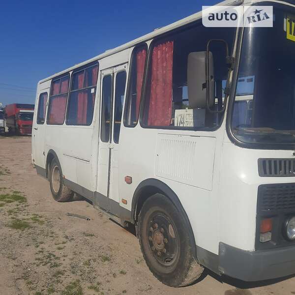 Пригородный автобус ПАЗ 32054 2005 в Дрогобыче