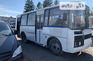 Городской автобус ПАЗ 32054 2006 в Черновцах