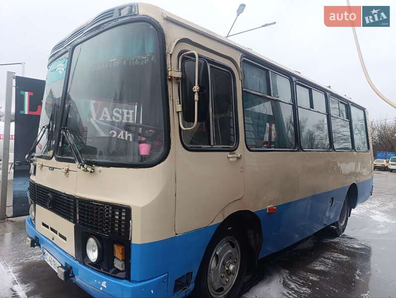 Пригородный автобус ПАЗ 32054 2005 в Ивано-Франковске
