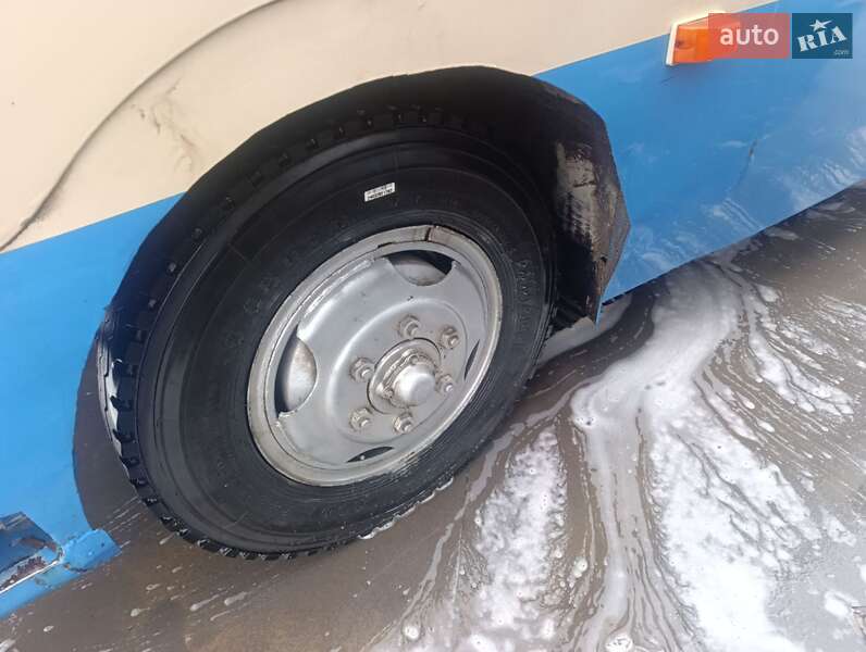 Приміський автобус ПАЗ 32054 2005 в Івано-Франківську