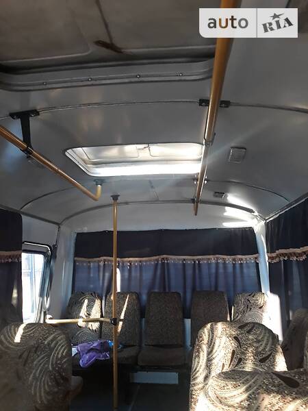 Приміський автобус ПАЗ 3205 2005 в Тернополі