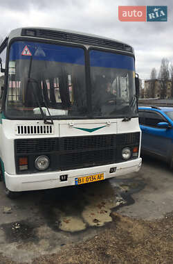 Пригородный автобус ПАЗ 3205 2006 в Кременчуге