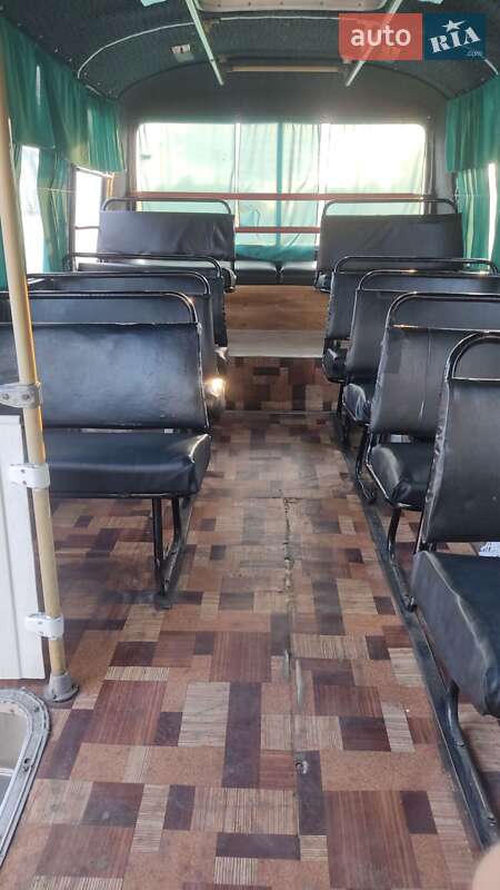 Міський автобус ПАЗ 3205 1992 в Сарнах