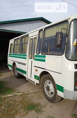 Пригородный автобус ПАЗ 3205 2003 в Ружине