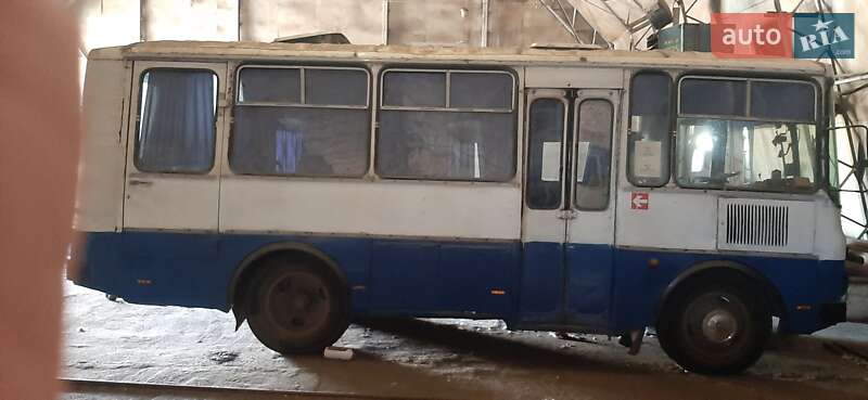 ПАЗ 3205 1993
