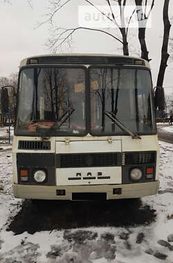 Інші автобуси ПАЗ 3205 2004 в 