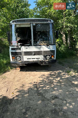 Городской автобус ПАЗ 3205 2008 в 