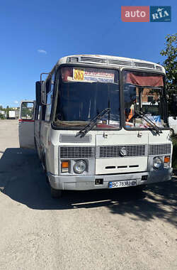 Городской автобус ПАЗ 3205 2007 в Николаеве