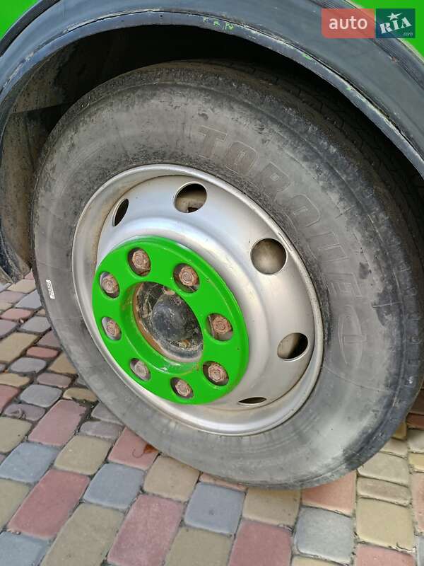 Приміський автобус ПАЗ 3205 2004 в Чорткові фото 8 Приміський автобус ПАЗ 3205 2004 в Чорткові