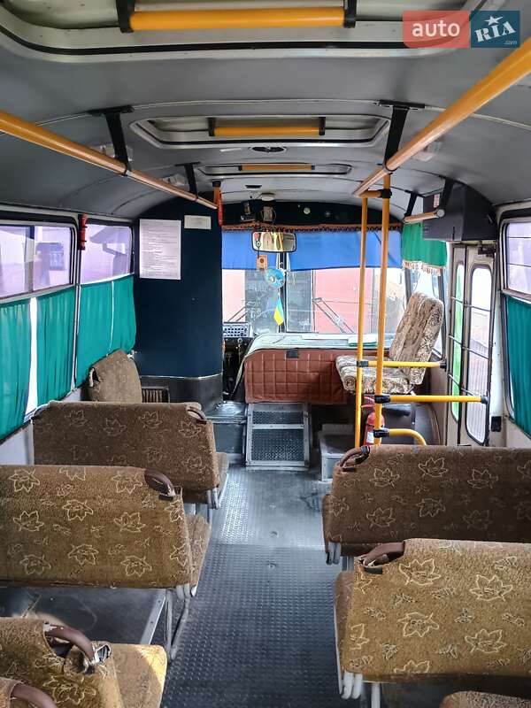 Приміський автобус ПАЗ 3205 2004 в Чорткові фото 9 Приміський автобус ПАЗ 3205 2004 в Чорткові