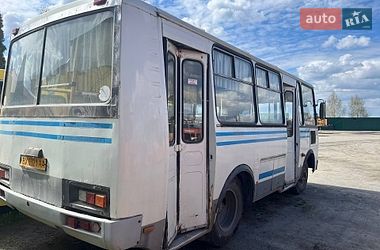 Городской автобус ПАЗ 3205 2006 в Староконстантинове
