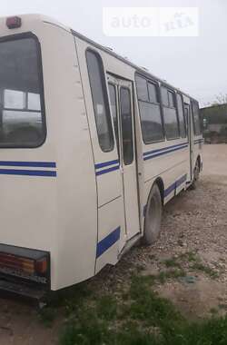 Пригородный автобус ПАЗ 4234 2003 в 