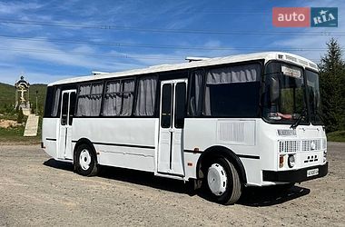 Приміський автобус ПАЗ 4234 2005 в Ужгороді