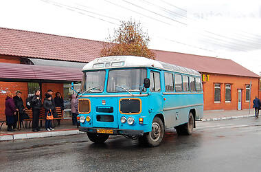 Пригородный автобус ПАЗ 672м 1993 в 