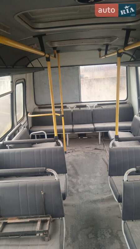 Городской автобус ПАЗ ПАЗ 2003 в Львове