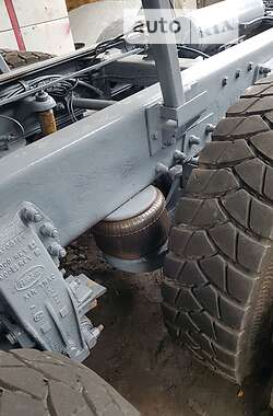 Самосвал Peterbilt 357 2003 в 