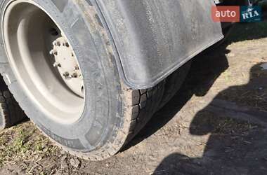 Тягач Peterbilt 387 2003 в 