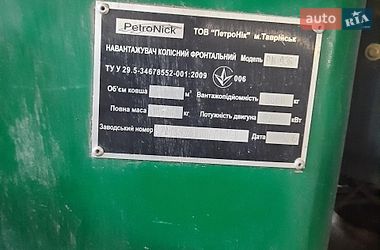 Фронтальні навантажувачі PetroNick 936 2015 в Миколаєві