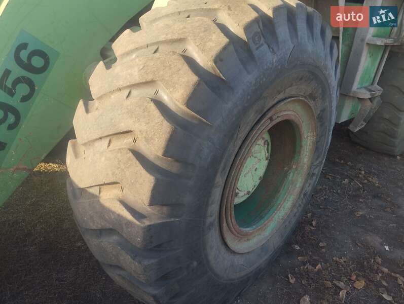 Фронтальні навантажувачі PetroNick 956 2008 в Павлограді фото 4 Фронтальні навантажувачі PetroNick 956 2008 в Павлограді