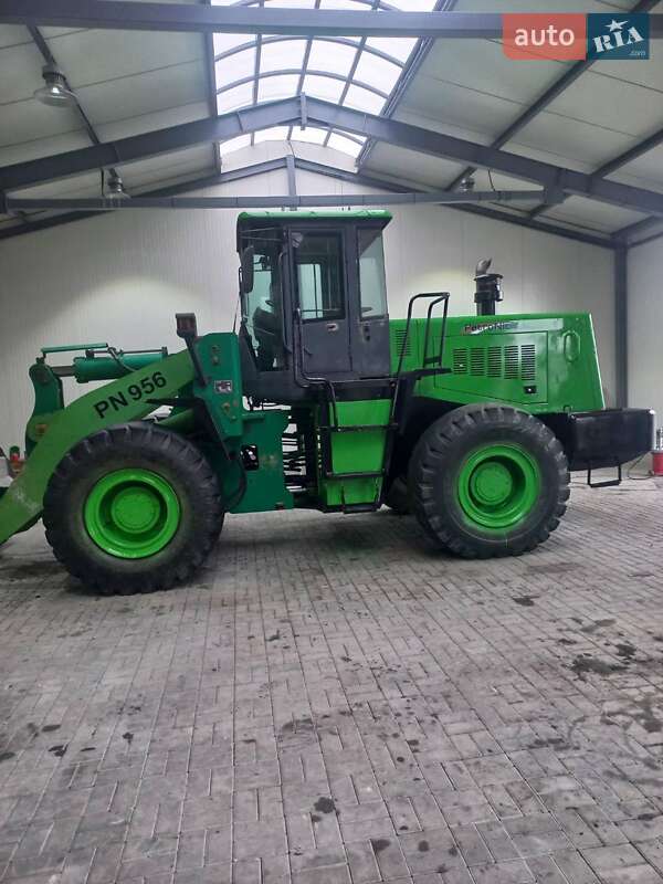 Фронтальный погрузчик PetroNick PN 2011 в Ровно фото 8 Фронтальный погрузчик PetroNick PN 2011 в Ровно