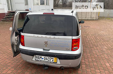 Мінівен Peugeot 1007 2006 в Кам'янському