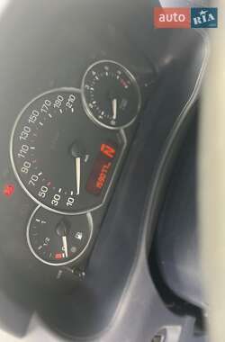 Микровэн Peugeot 1007 2005 в 