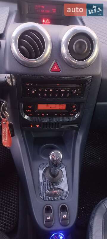 Микровэн Peugeot 1007 2006 в Долине фото 8 Микровэн Peugeot 1007 2006 в Долине