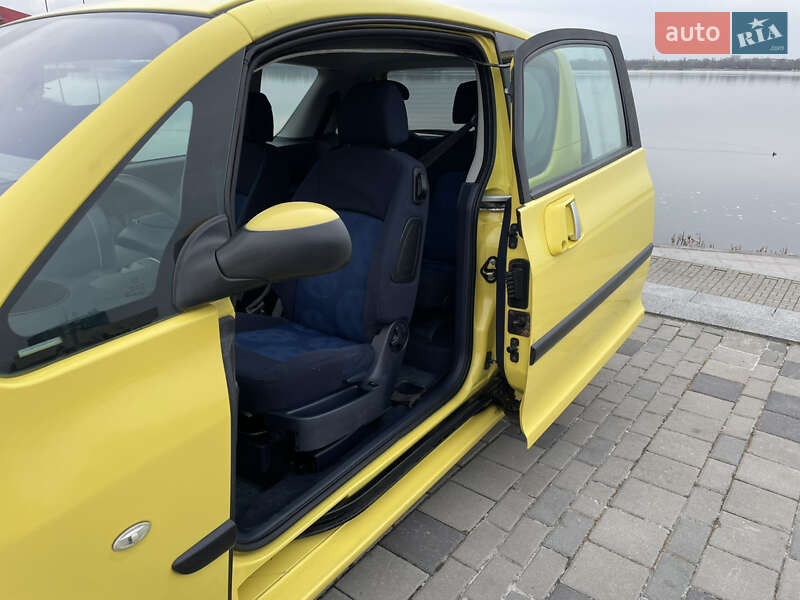 Микровэн Peugeot 1007 2005 в Днепре фото 16 Микровэн Peugeot 1007 2005 в Днепре