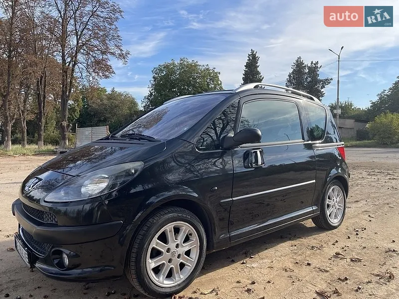 Peugeot 1007