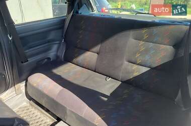Хэтчбек Peugeot 106 1996 в 
