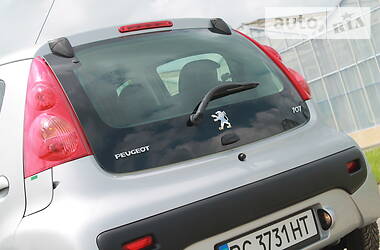 Хэтчбек Peugeot 107 Hatchback (5d) 2011 в Дрогобыче