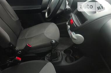 Хэтчбек Peugeot 107 2014 в Киеве